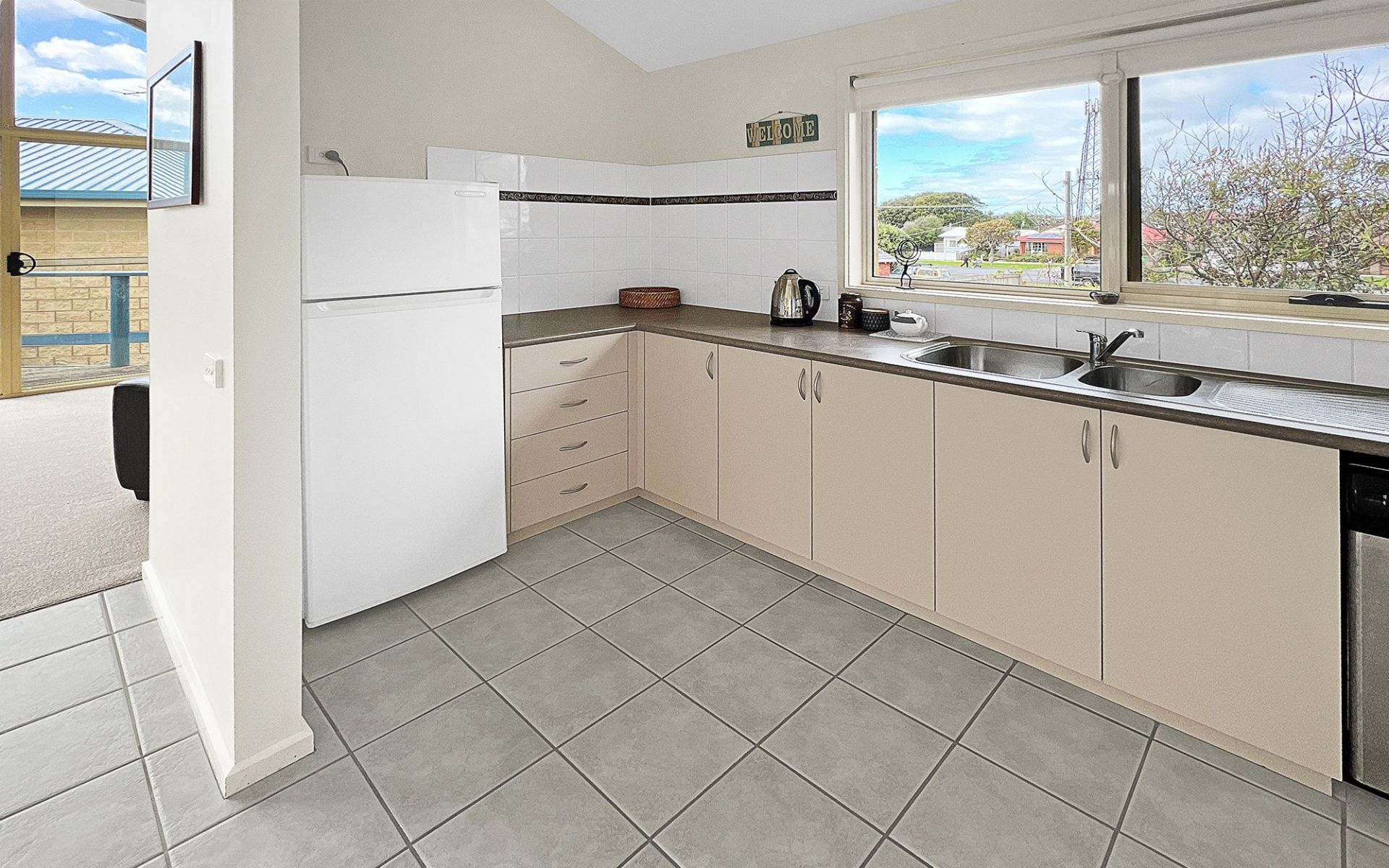 5/17 Pascoe Street, Apollo Bay - Thumbnail 7