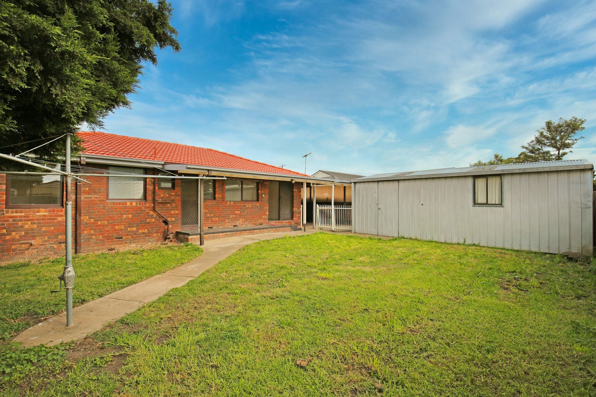 PERFECT FAMILY HOME!