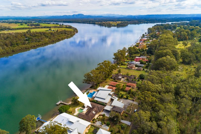 Real Estate For Lease 29 Riverside Drive Port Macquarie Nsw