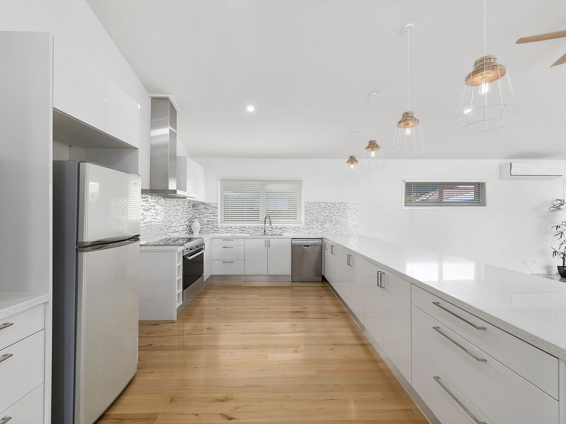 14 Dolphin Court, Apollo Bay - Thumbnail 6