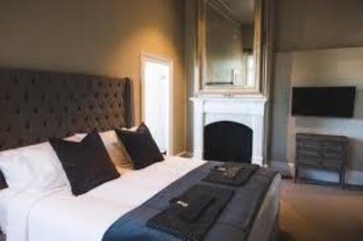 LUXURIOUS BOUTIQUE APARTMENT HOTEL FOR SALE - PREMIER REGIONAL CITY