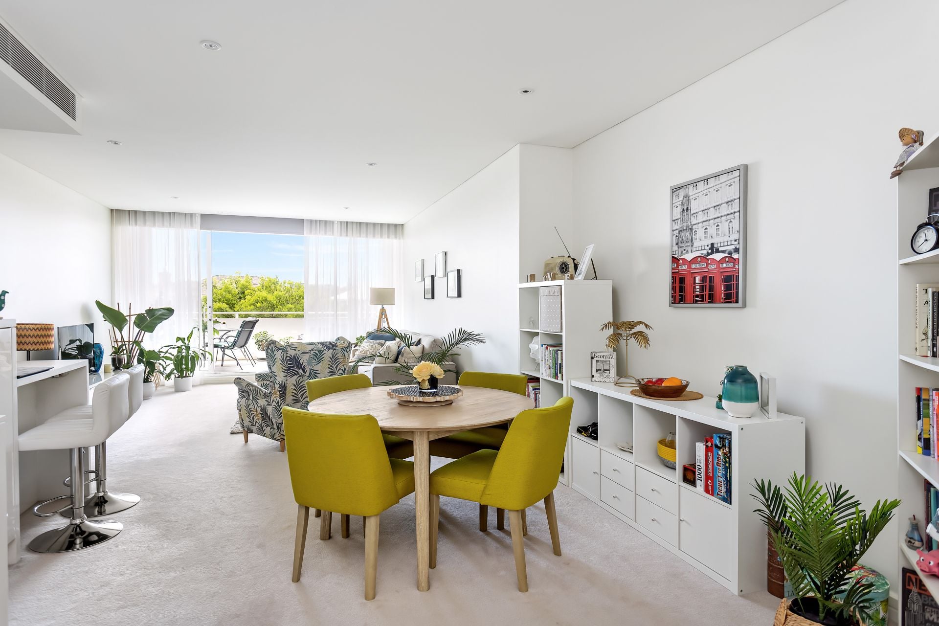 205/38 Peninsula Drive Breakfast Point NSW, Breakfast Point - Thumbnail 2