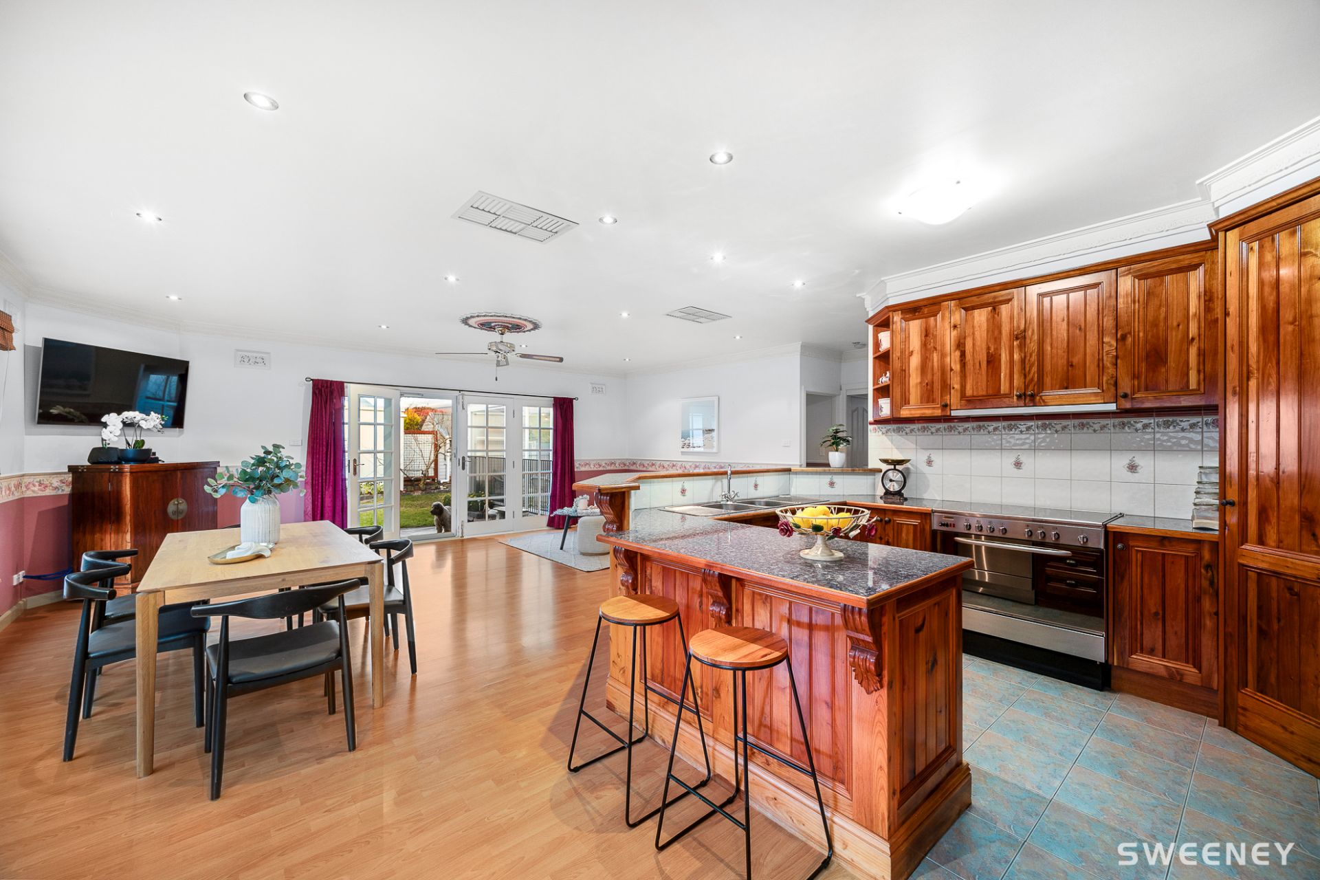 70 Maidstone Street, Altona - Thumbnail 4