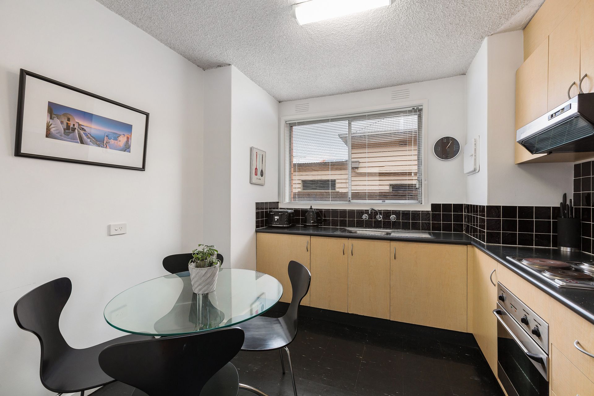 2/13 Stephen Street, Yarraville - Thumbnail 6