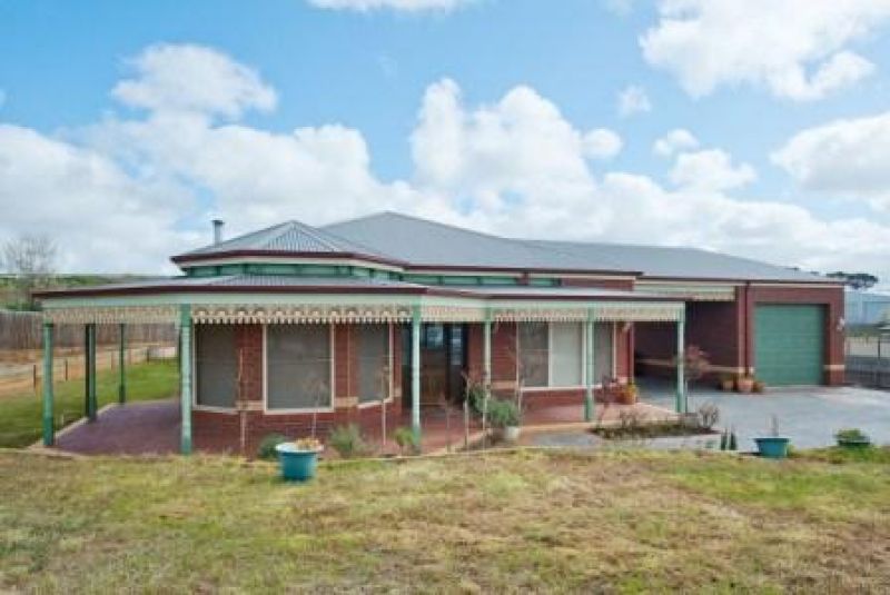 40 McCullagh Street, Bacchus Marsh - Thumbnail 2