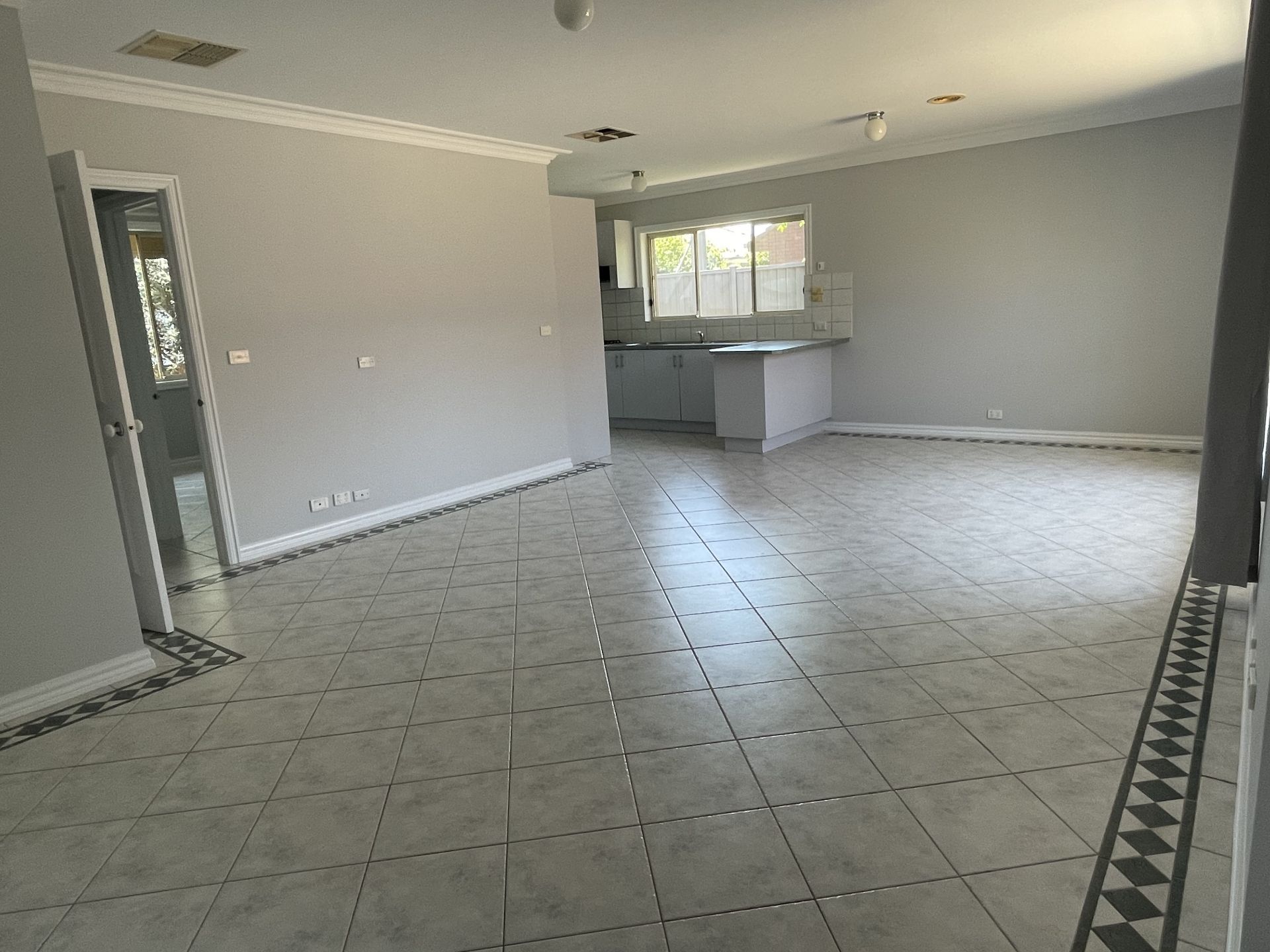 Spacious Villa Unit!