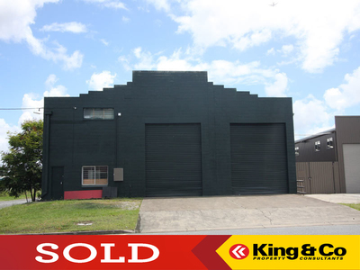 FREESTANDER IN COOPERS PLAINS