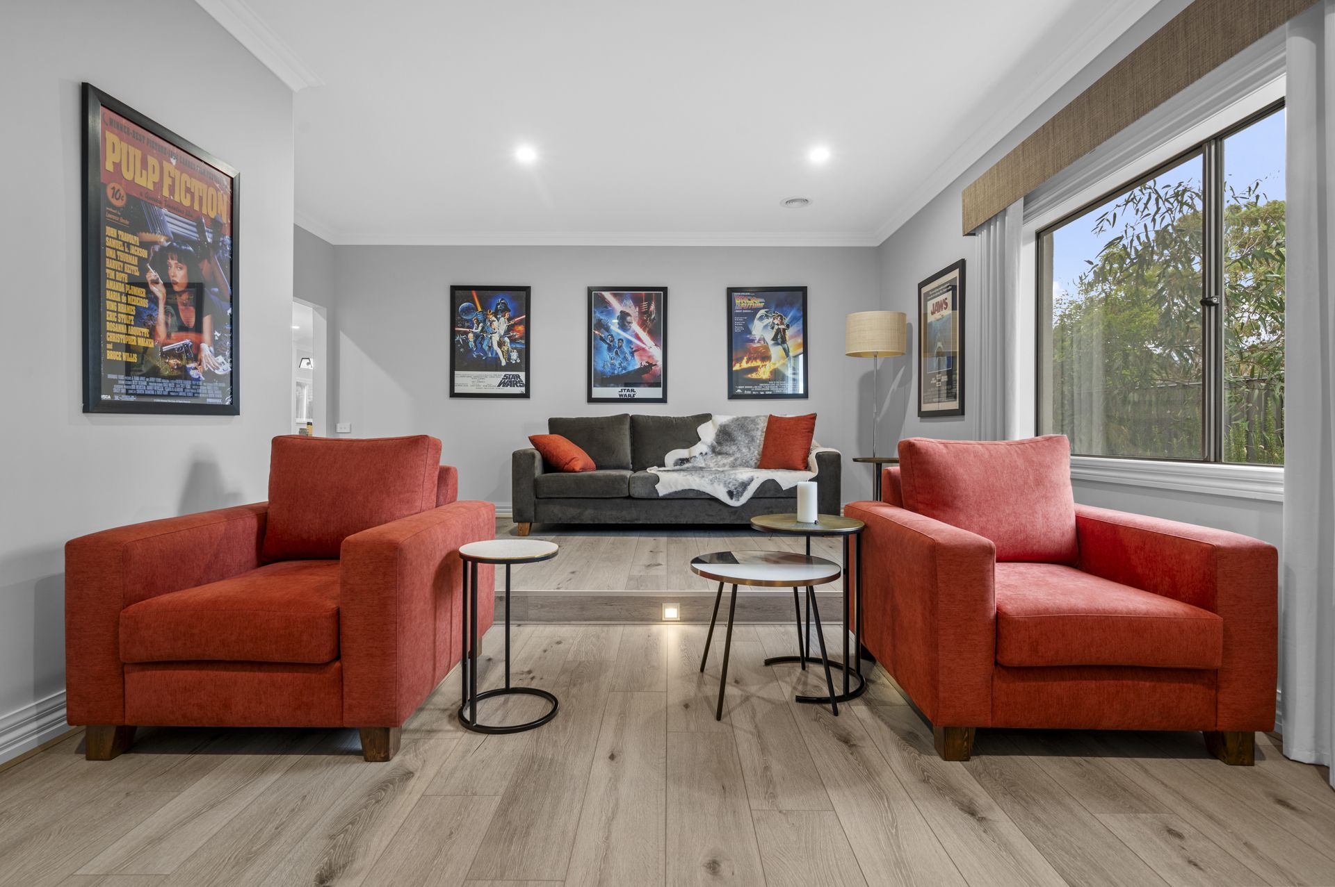 FULLY FURNISHED EX DISPLAY FAMILY HOME