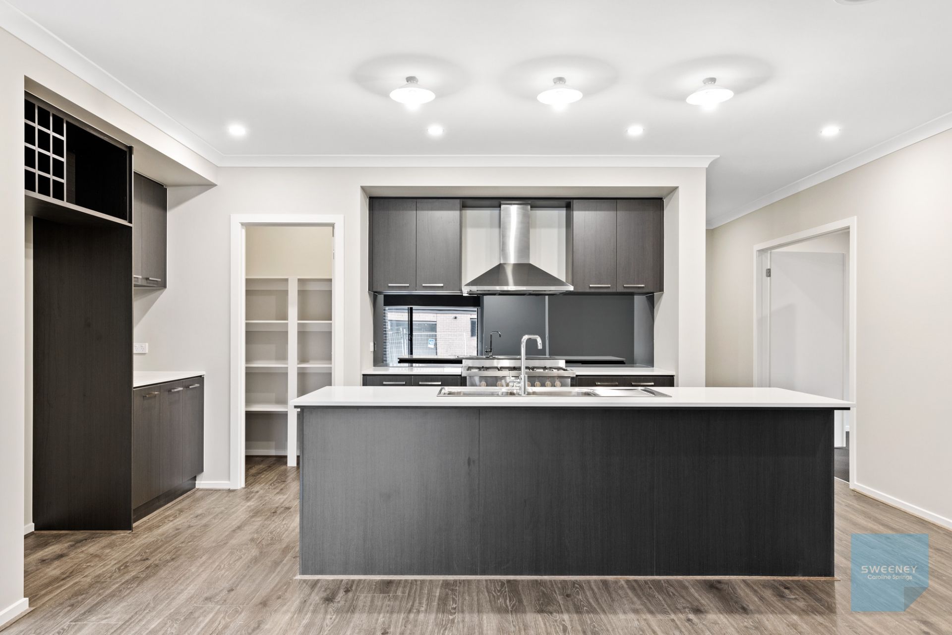18 Petunia Way, Fraser Rise - Thumbnail 3