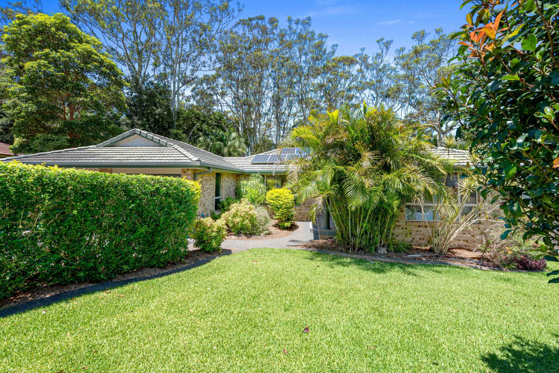 15 Crestwood Drive, Port Macquarie HEM Real Estate