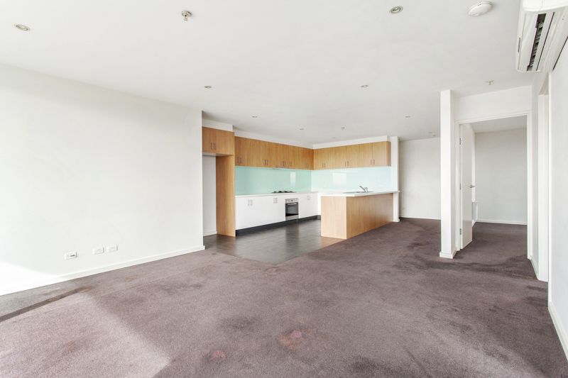 806/250 Barkly Street, Footscray - Thumbnail 4