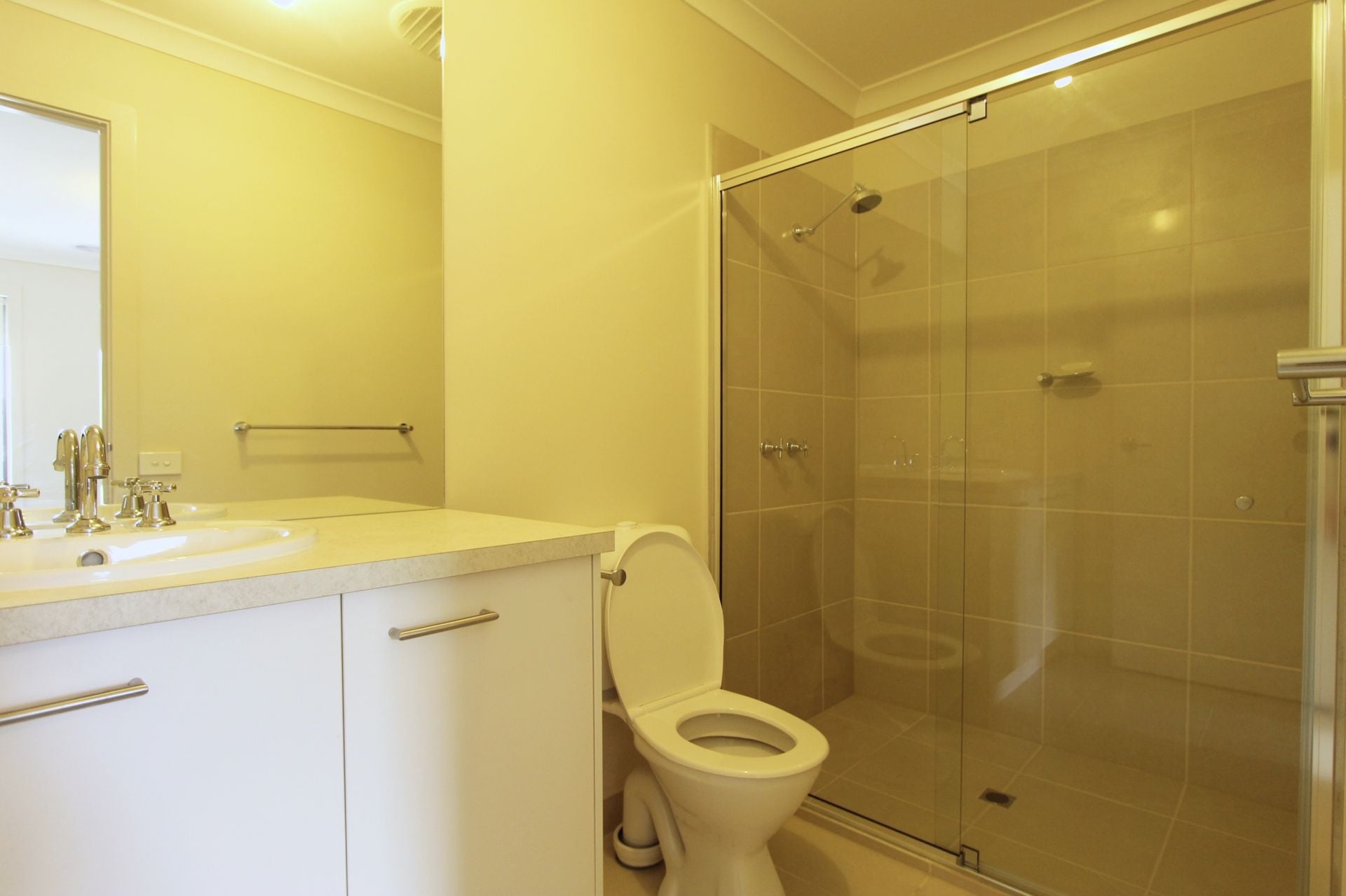 Immaculate Townhouse