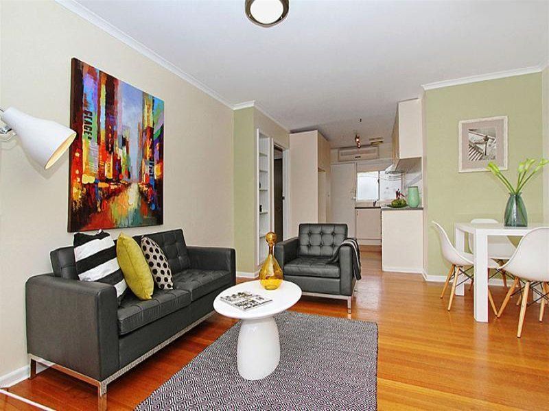 Fantastic Villa unit in a brilliant location!