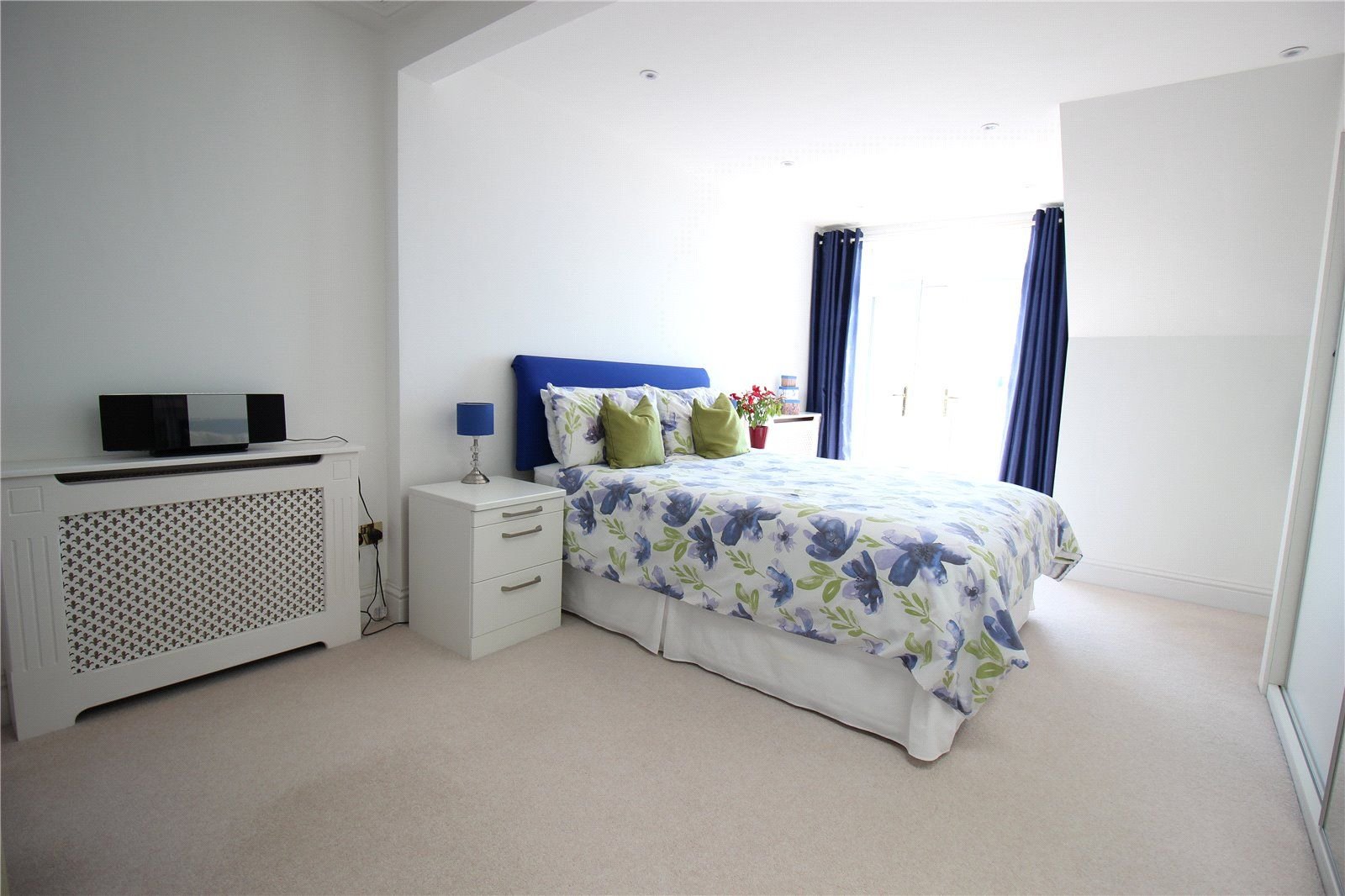 16B Marine Parade West, LeeOnTheSolent Eckersley White Estate Agents