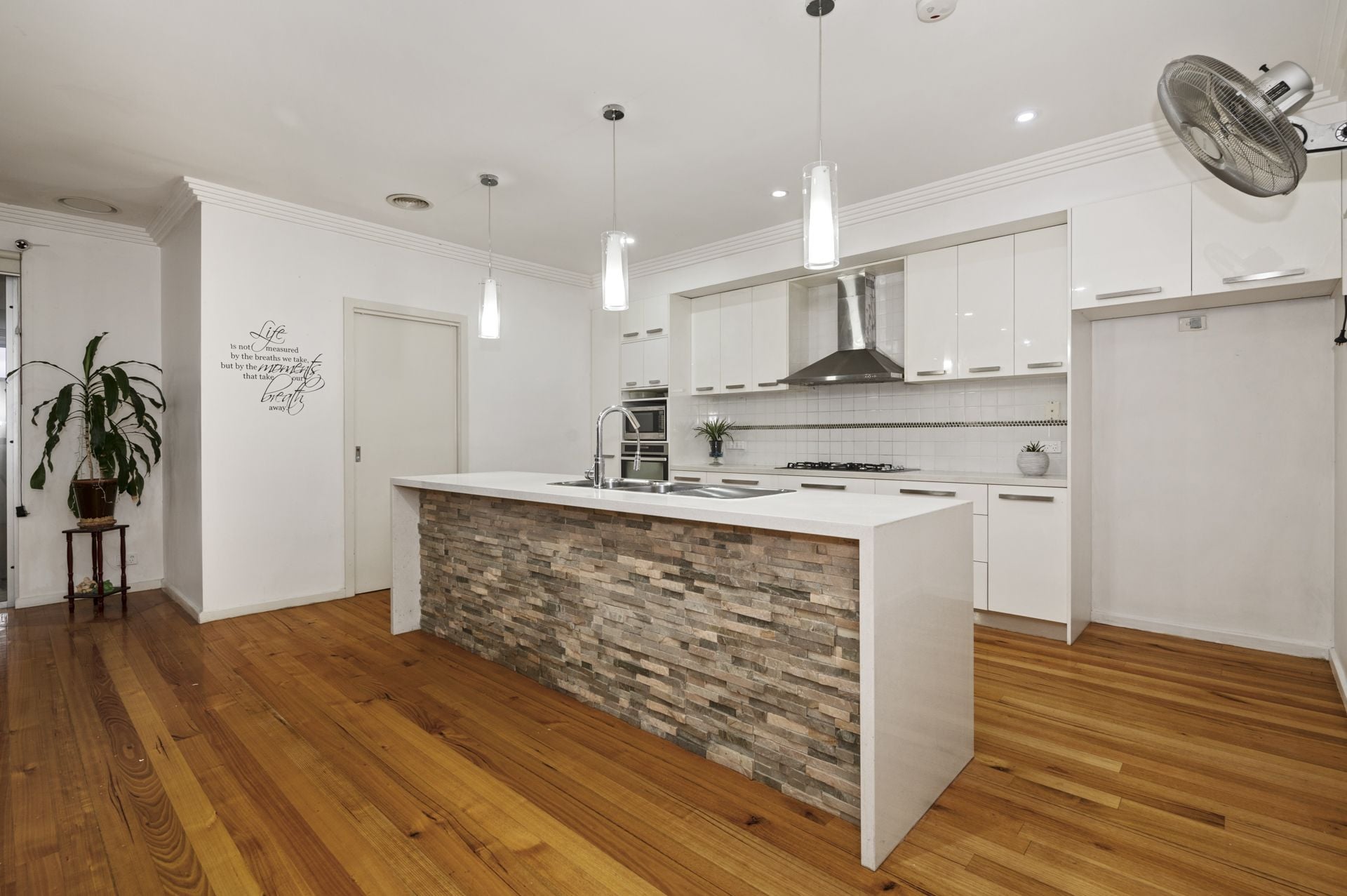 LOCATION MEETS LIFESTYLE IN CARLINGFORD