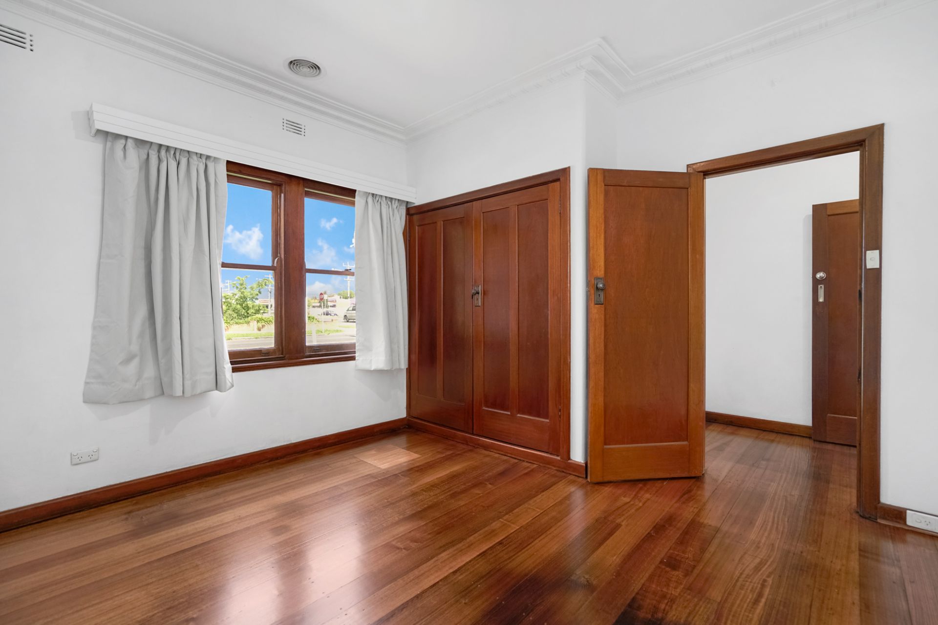 1314 Howitt Street, Wendouree, Wendouree - Thumbnail 3
