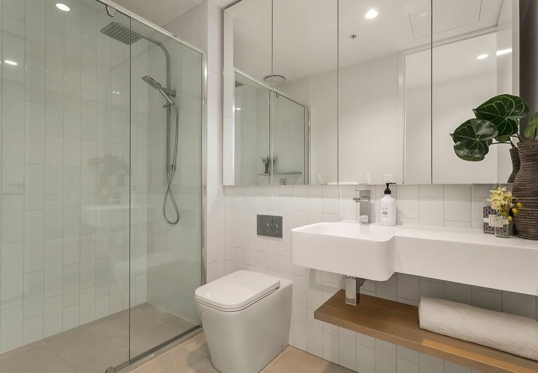 Prime Position With Lots Of Modern Comforts