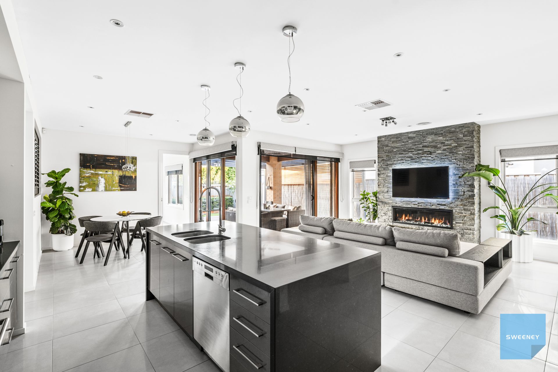 20 Goulding Drive, Fraser Rise - Thumbnail 5