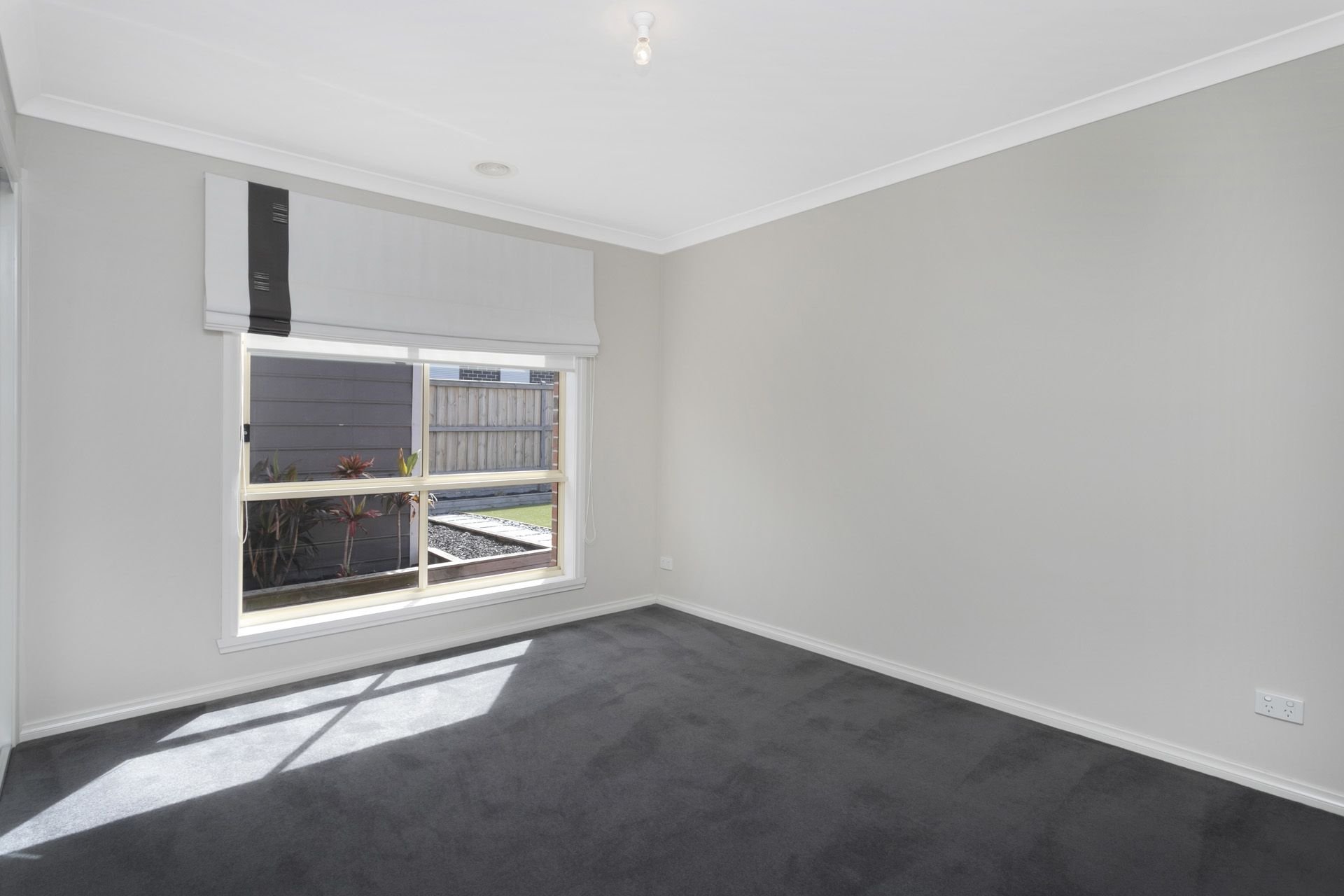 84 Inglewood Drive, BURNSIDE HEIGHTS Sweeney Estate Agents