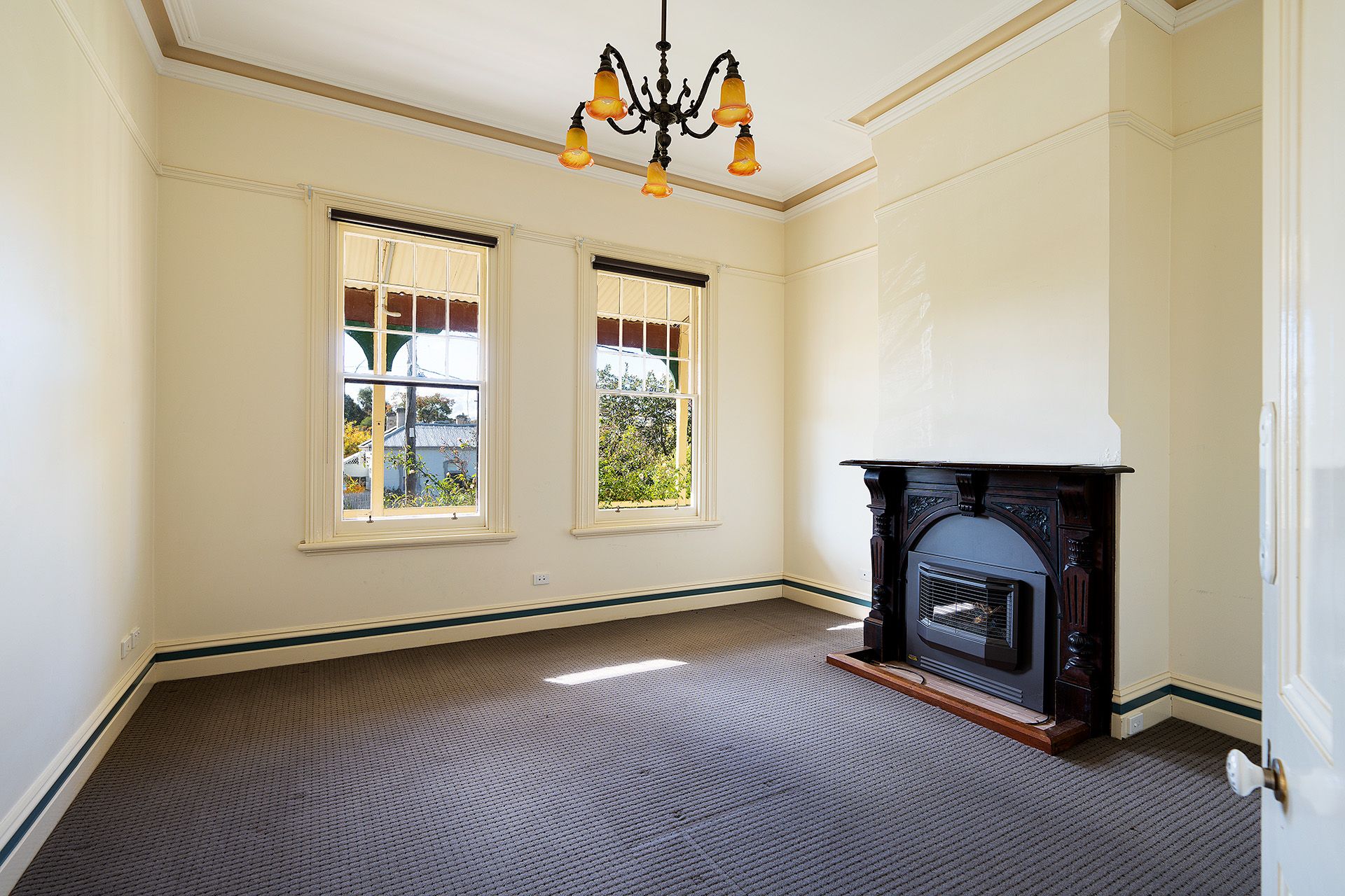 10 Templeton Street, Castlemaine - Thumbnail 5