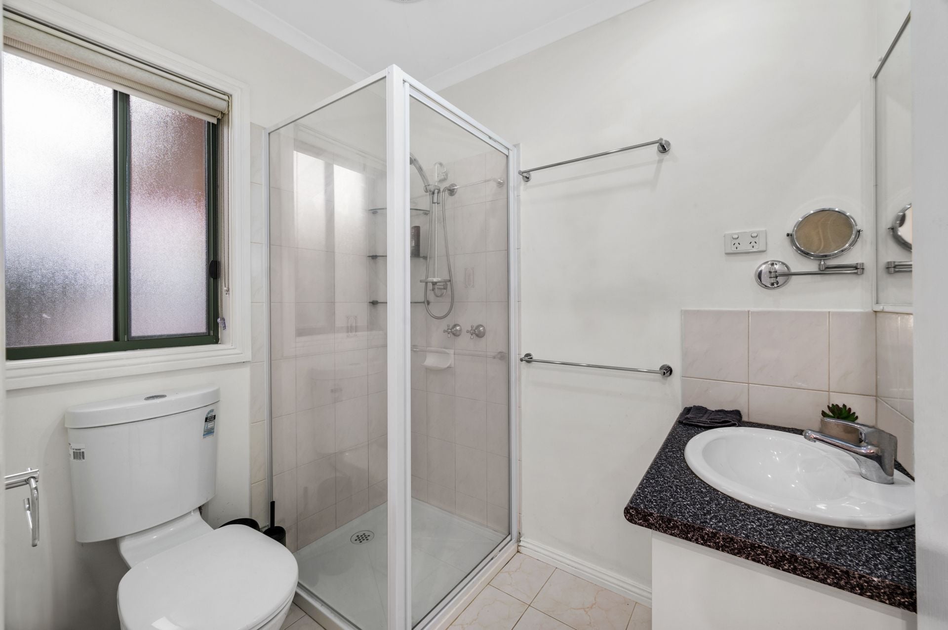 AFFORDABLE START IN A GREAT LOCATION
