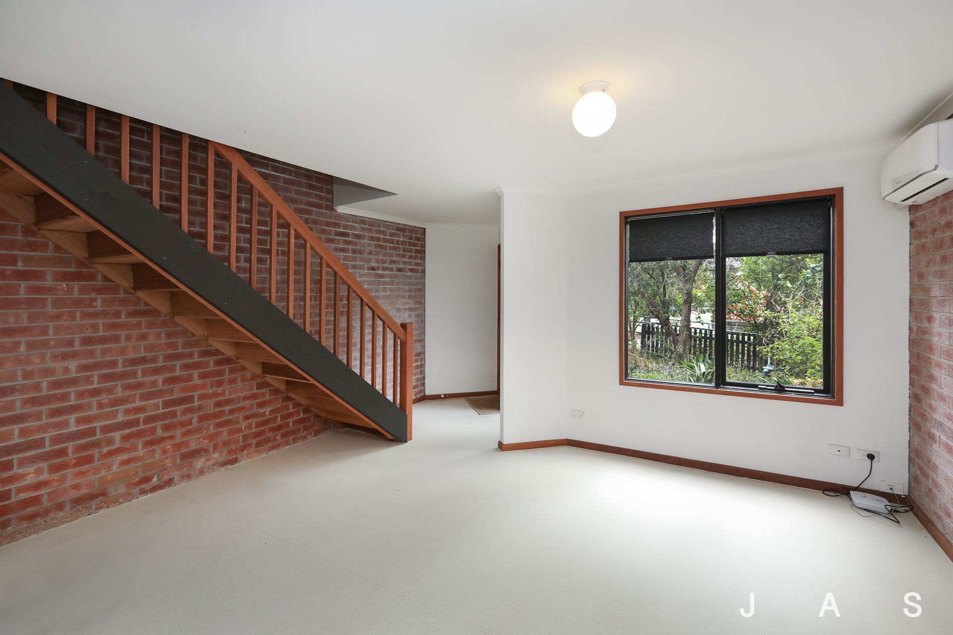 13 Secomb Place Footscray VIC, Footscray - Thumbnail 4