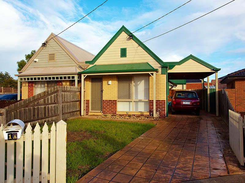 1A Kim Court, Seabrook - Thumbnail 2