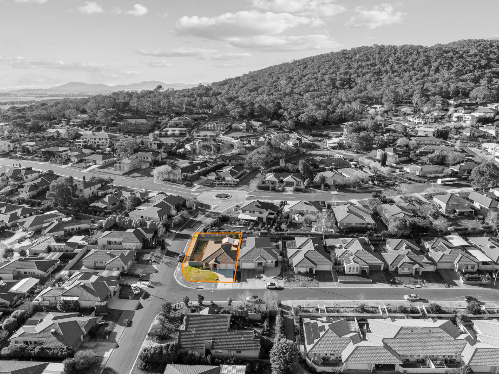 38 Dora Street, Jerrabomberra Ian McNamee & Partners Pty Ltd