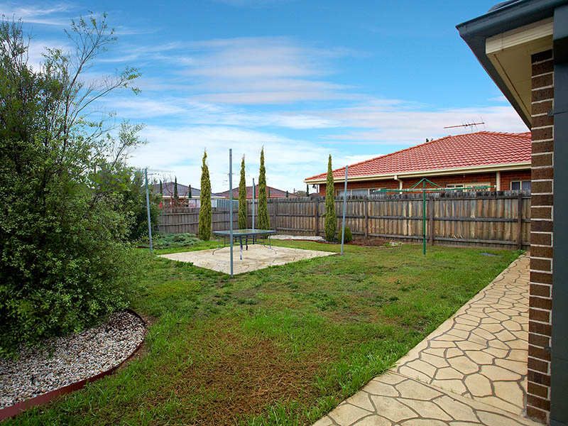 25 Henry Drive, Altona Meadows - Thumbnail 6