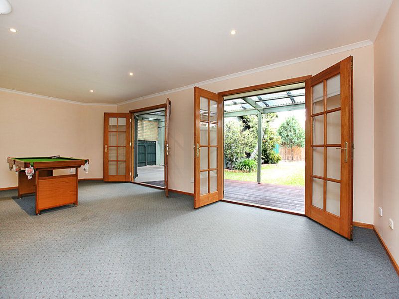 56 Hook Street, Altona Meadows - Thumbnail 4