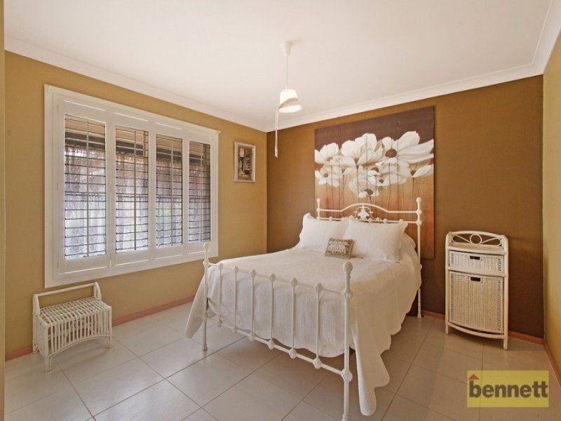 18 John Tebbutt Place, Richmond - Thumbnail 3