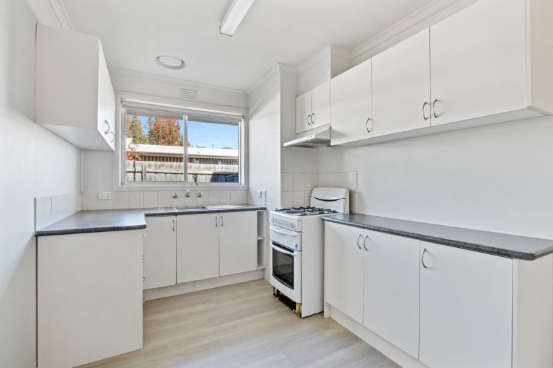 2/26 George Street, Reservoir