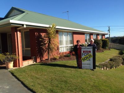 3
 
 
 
  
 
 
 2
 
 
 
  
 
 
 3
 
 
 
 
 
 
 
 102 Watkinson Street, Devonport TAS 7310, Devonport - Thumbnail 2