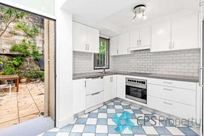 BRIGHT UPDATED TERRACE HOUSE IN SECLUDED CUL-DE-SAC POSITION