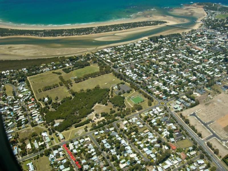 2/4 Saratoga Avenue BARWON HEADS VIC, Barwon Heads - Thumbnail 2