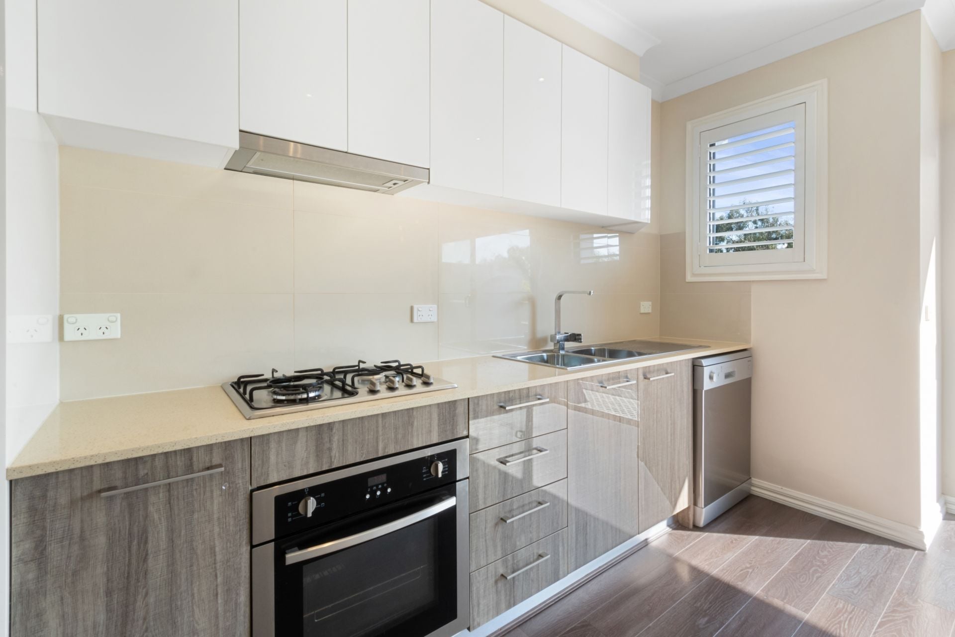 Stylish townhouse in ideal location