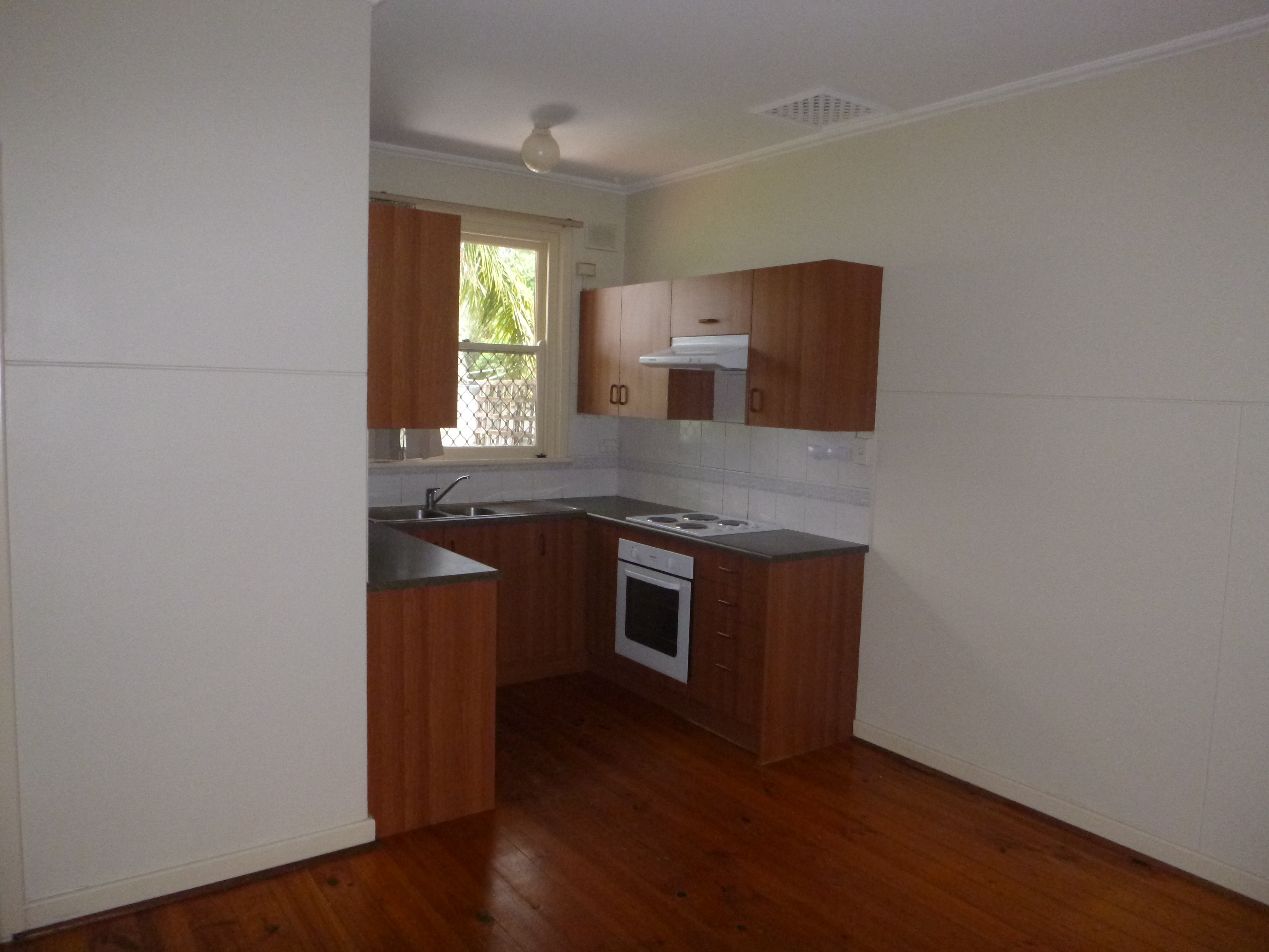 93 Sampson Road Elizabeth Grove 5112