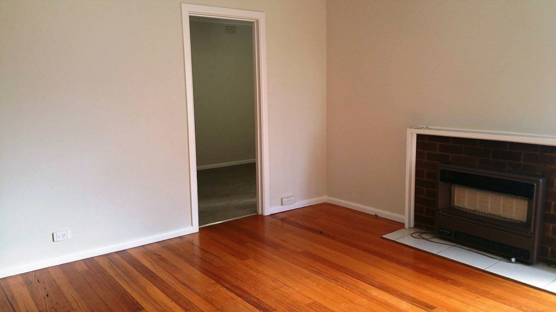 3 BEDROOM HOME IN A QUIET LOCATION