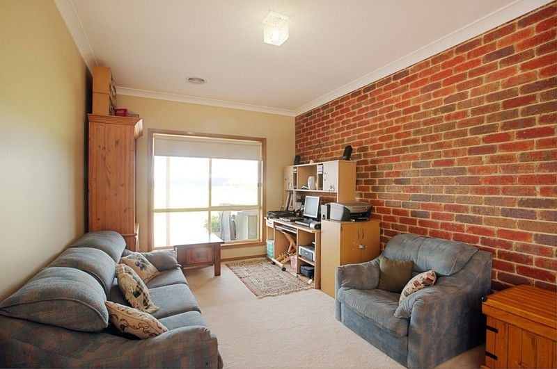 2218 Gisborne Road, Coimadai - Thumbnail 8