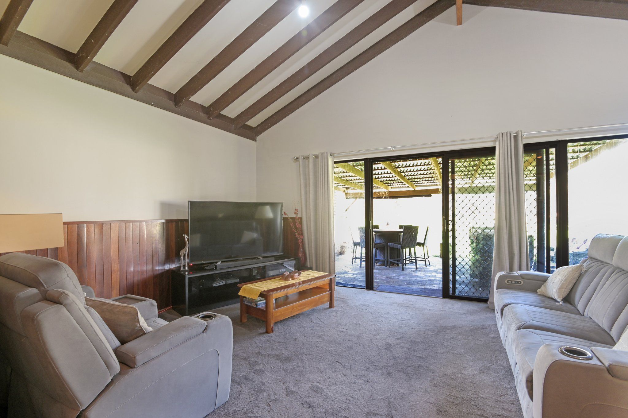 Real Estate For Sale 6 Hatch Court Harrisdale , WA