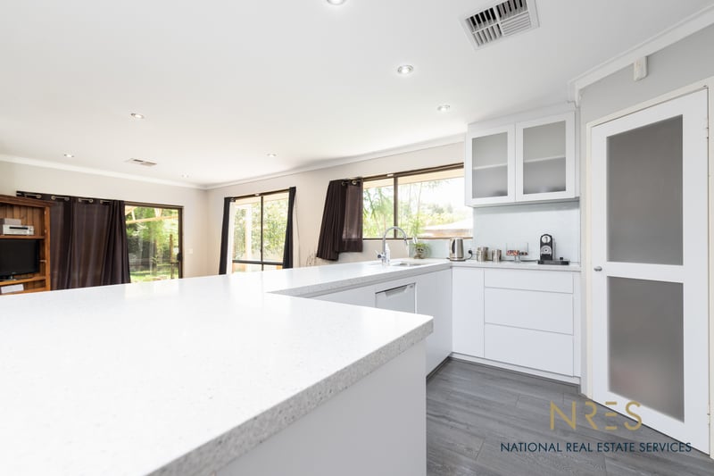 8 Whitehall road HAZELMERE WA, Hazelmere - Thumbnail 8