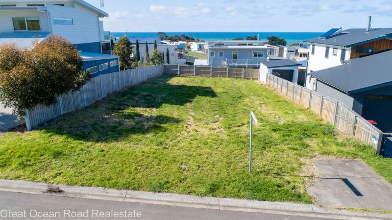 5 OVERVIEW CRESCENT, Apollo Bay - Thumbnail 3