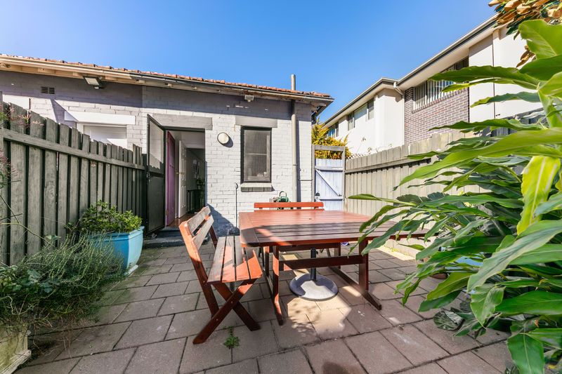 RENOVATED ART DECO SEMI