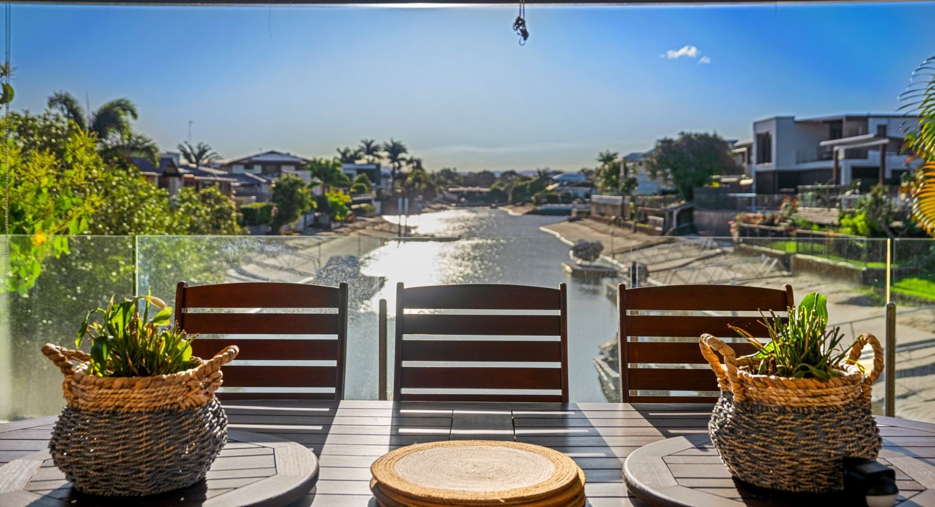 13 Rio Vista Boulevard, Broadbeach Waters - Thumbnail 2