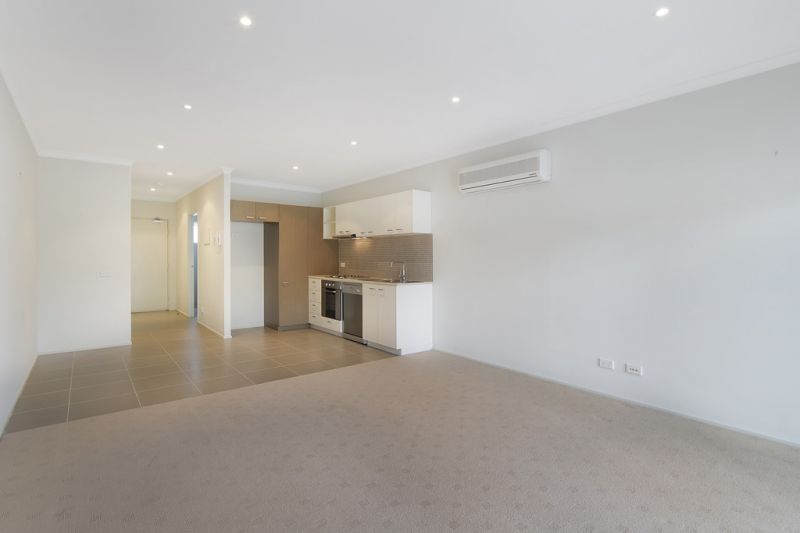 1/58 Ballarat Street, Yarraville - Thumbnail 4