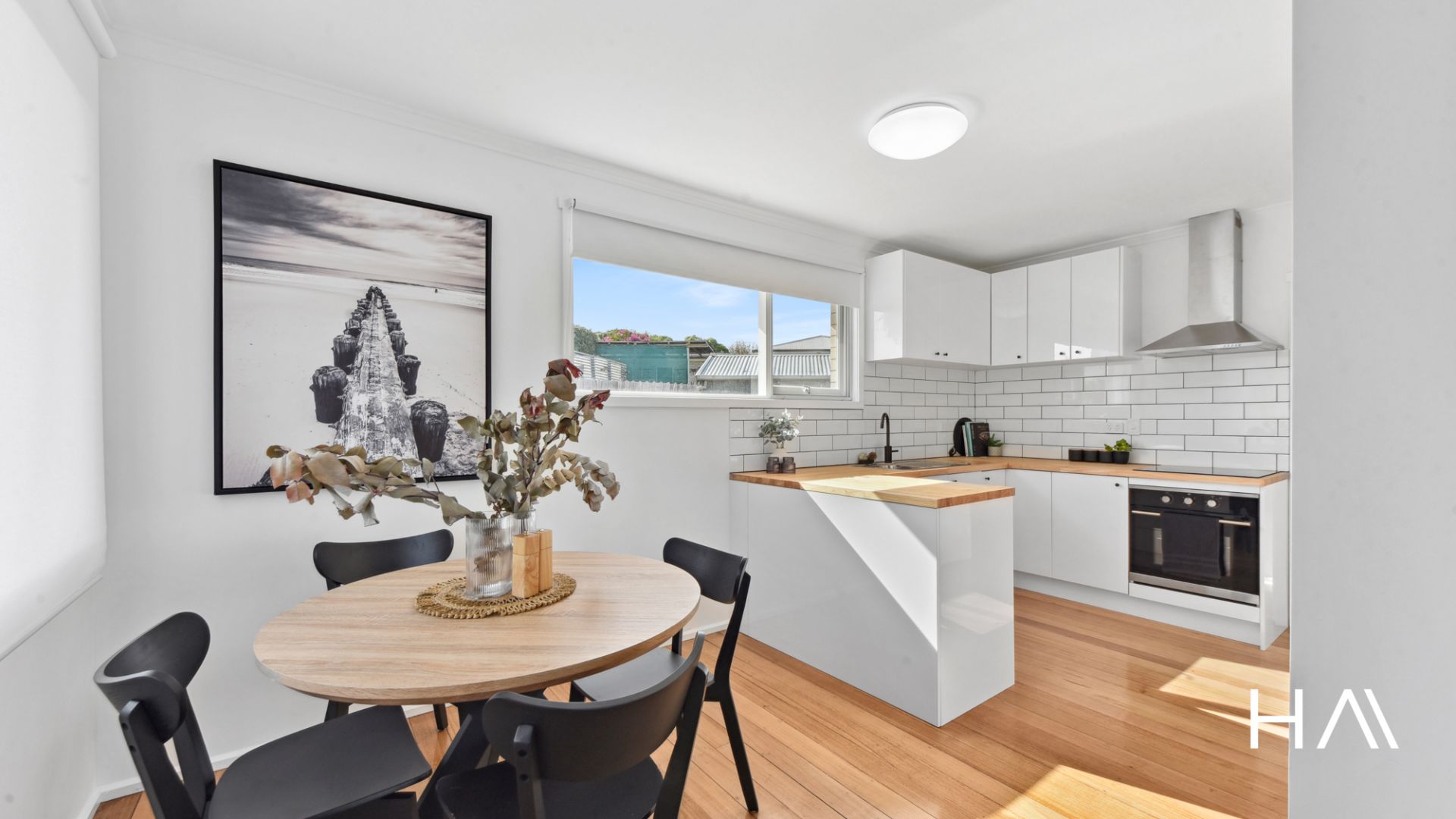 9 Crandon Crescent Newnham, Newnham - Thumbnail 7