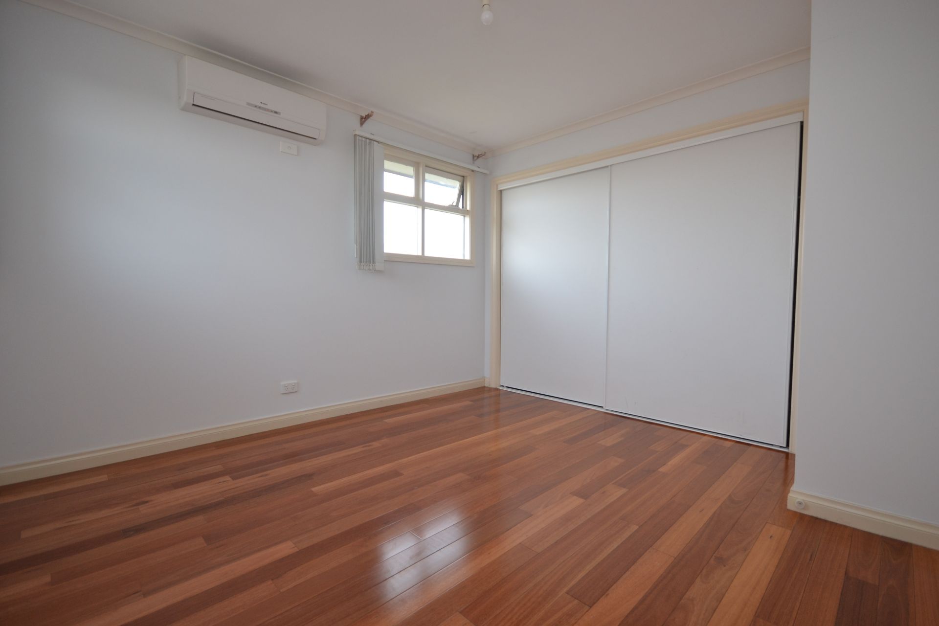 LOVE THE SPACE, LOVE THE LIFESTYLE