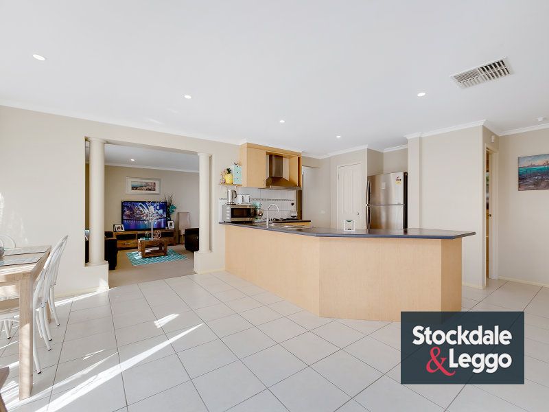 20 Sandpiper Way SOUTH MORANG, South Morang - Thumbnail 6