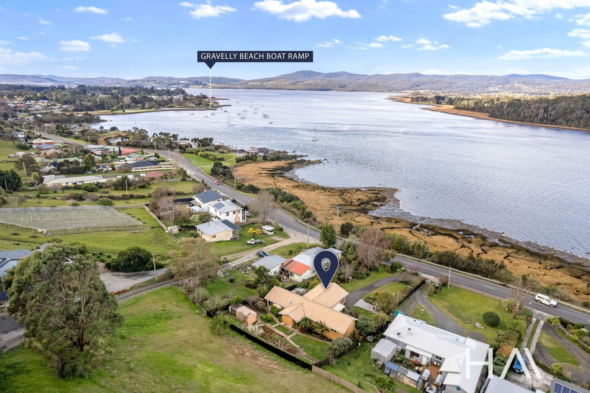 129 Gravelly Beach Road Blackwall, Blackwall - Image 1