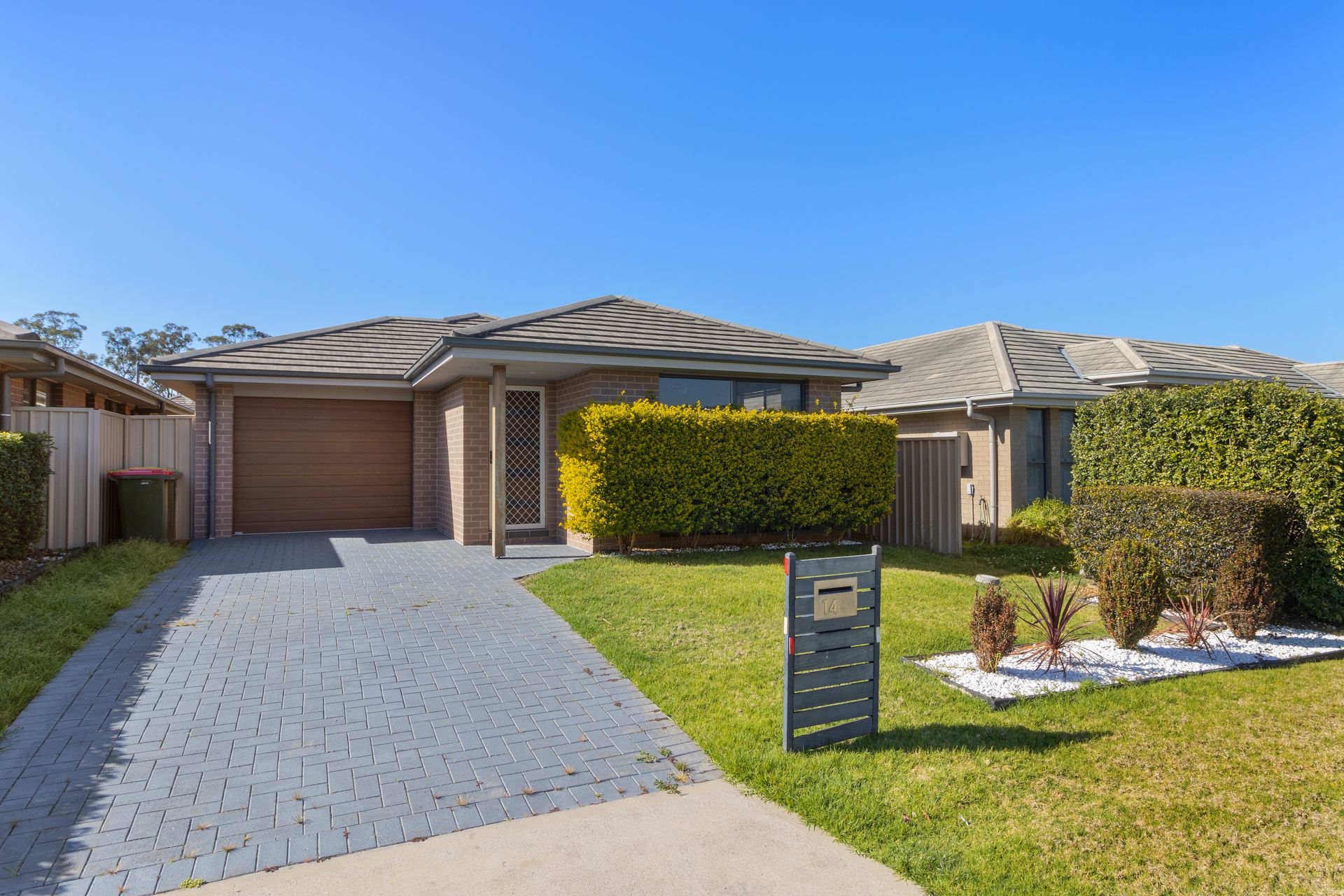 Real Estate For Lease 14 Connel Drive Heddon Greta , NSW
